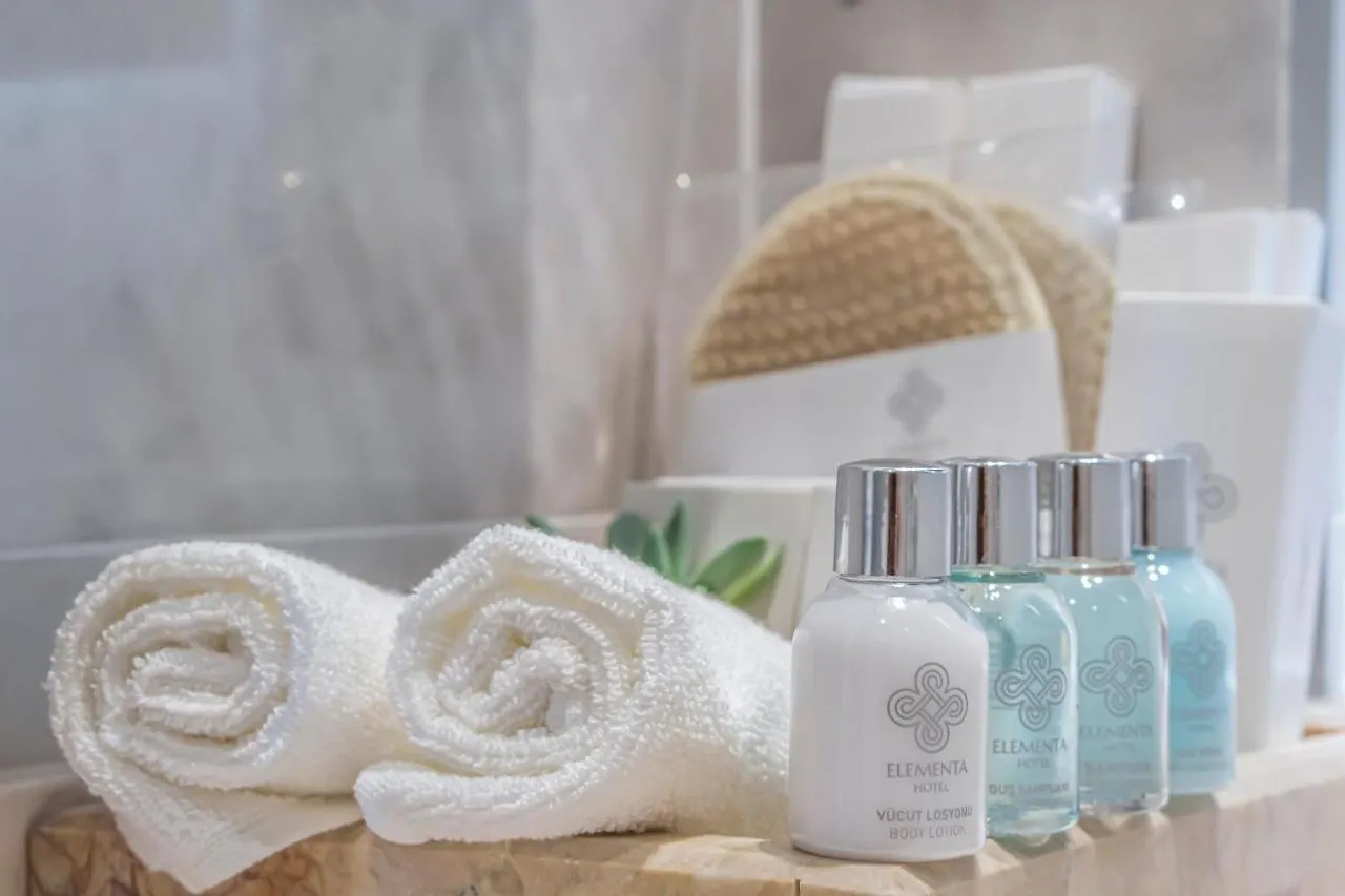 Elementa Boutique Hotel - Adults Only يالِكافاك