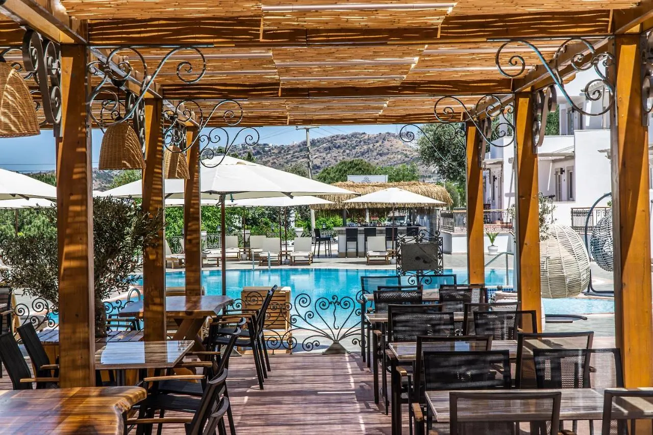 Elementa Boutique Hotel - Adults Only يالِكافاك