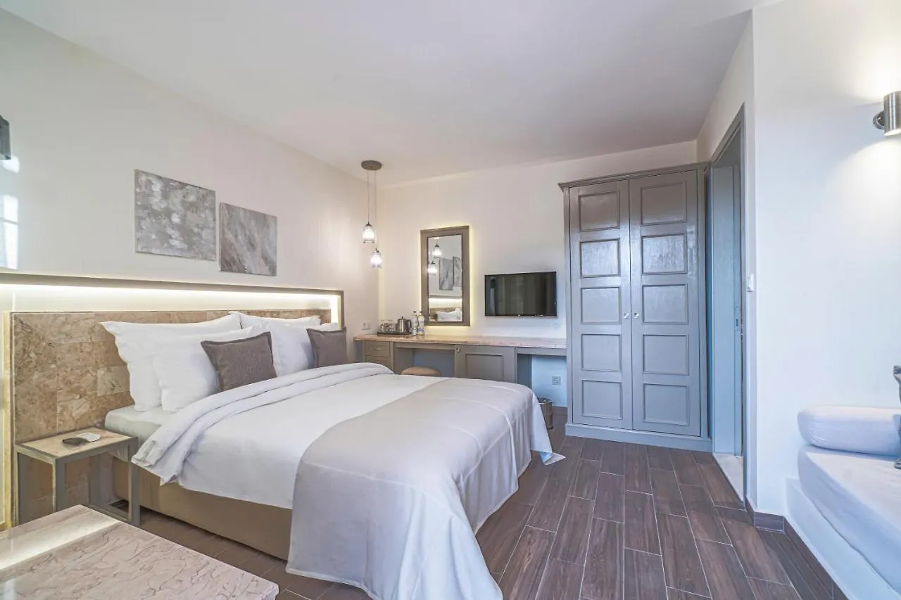 Elementa Boutique Hotel - Adults Only يالِكافاك