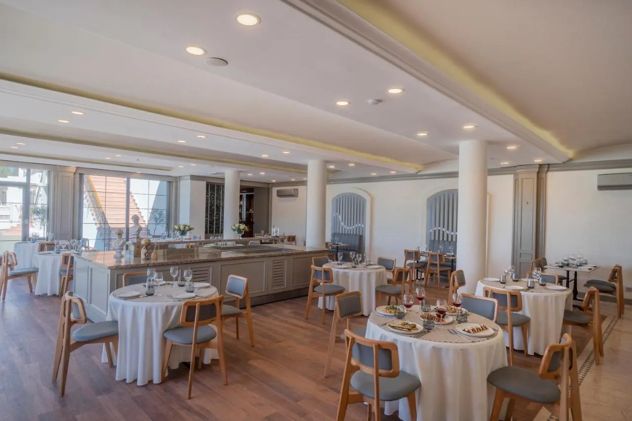 Elementa Boutique Hotel - Adults Only يالِكافاك 3*,