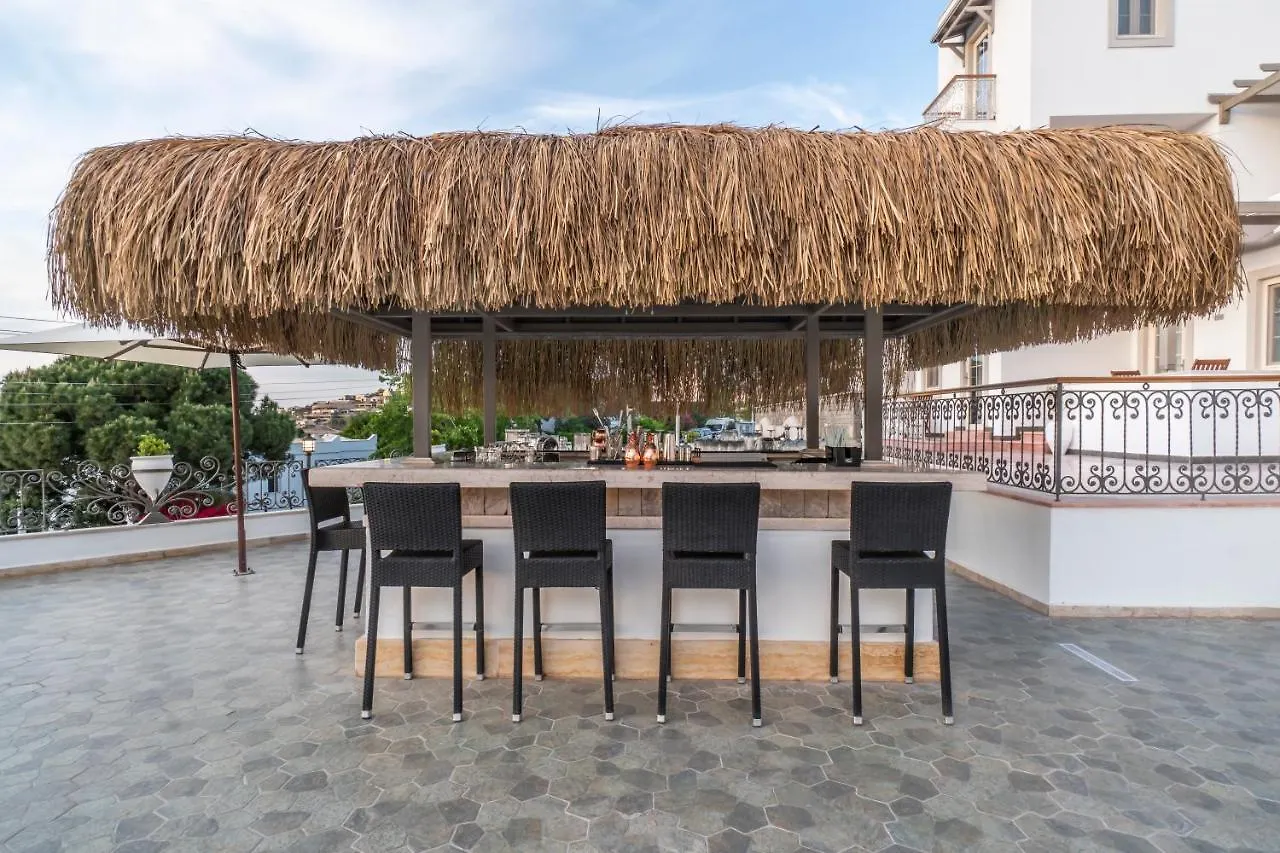 Elementa Boutique Hotel - Adults Only يالِكافاك