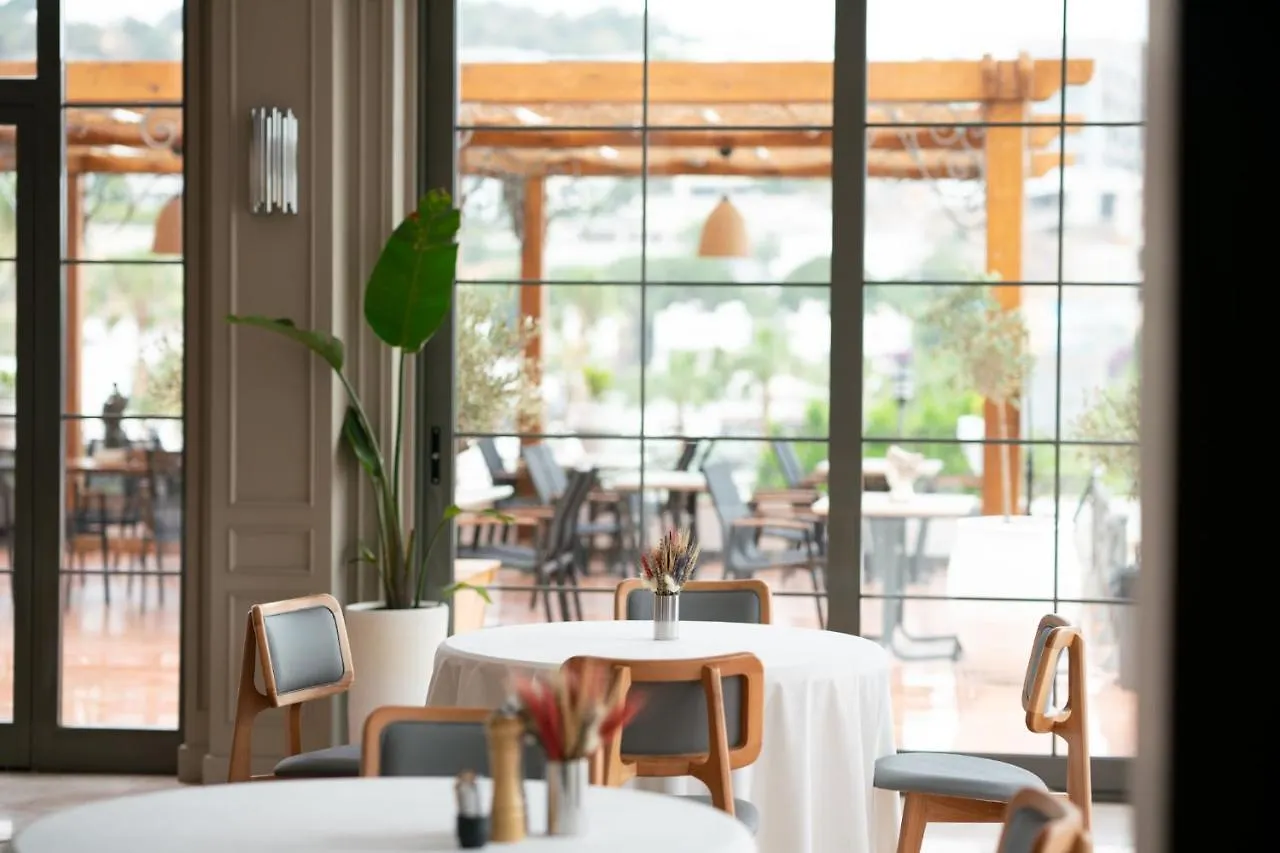 Elementa Boutique Hotel - Adults Only يالِكافاك
